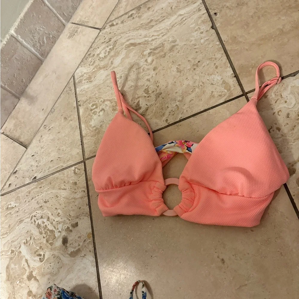 Floral Two-Piece Set with Skirt and Top by Maaji - Picture 4 of 4